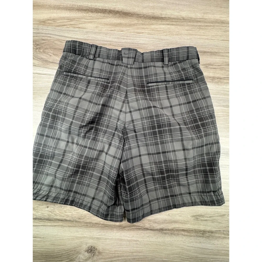 Nike Golf Mens Dri-FIT Plaid Shorts Grey Black Size 30 Performance‎ Activewear
